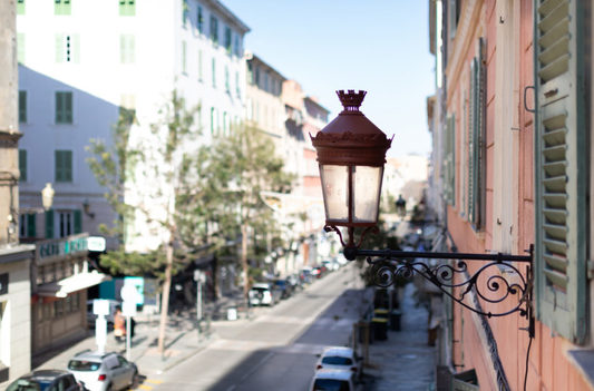 BABBU Hôtel, à Bastia en centre ville, proche de tous commerces.